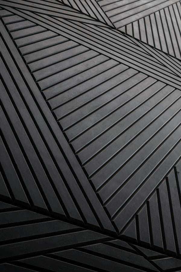 Dark metallic stripe pattern